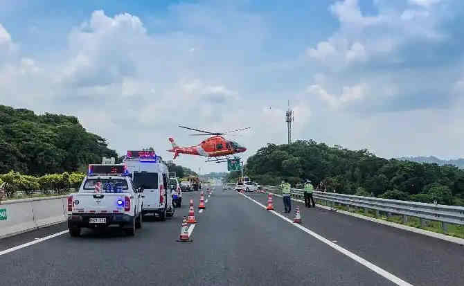 澧县高速公路汽车救援案例